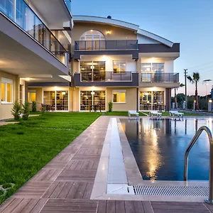 2* Apart Otel Lara Homes