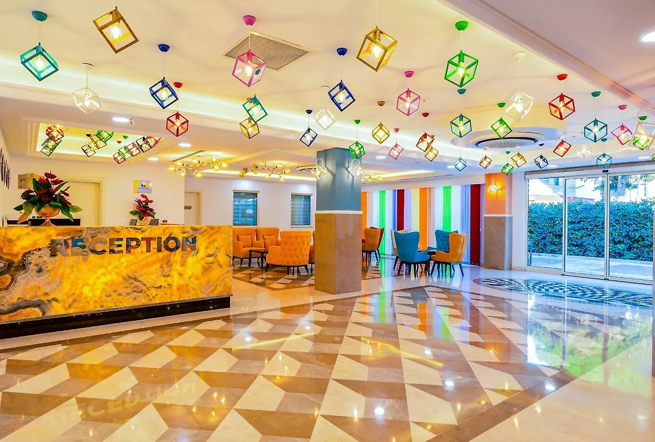 Crystal Club World Of Colours Hotel Bogazkent